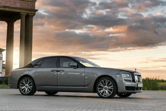 Rolls-Royce Ghost срочный-выкуп24.рф